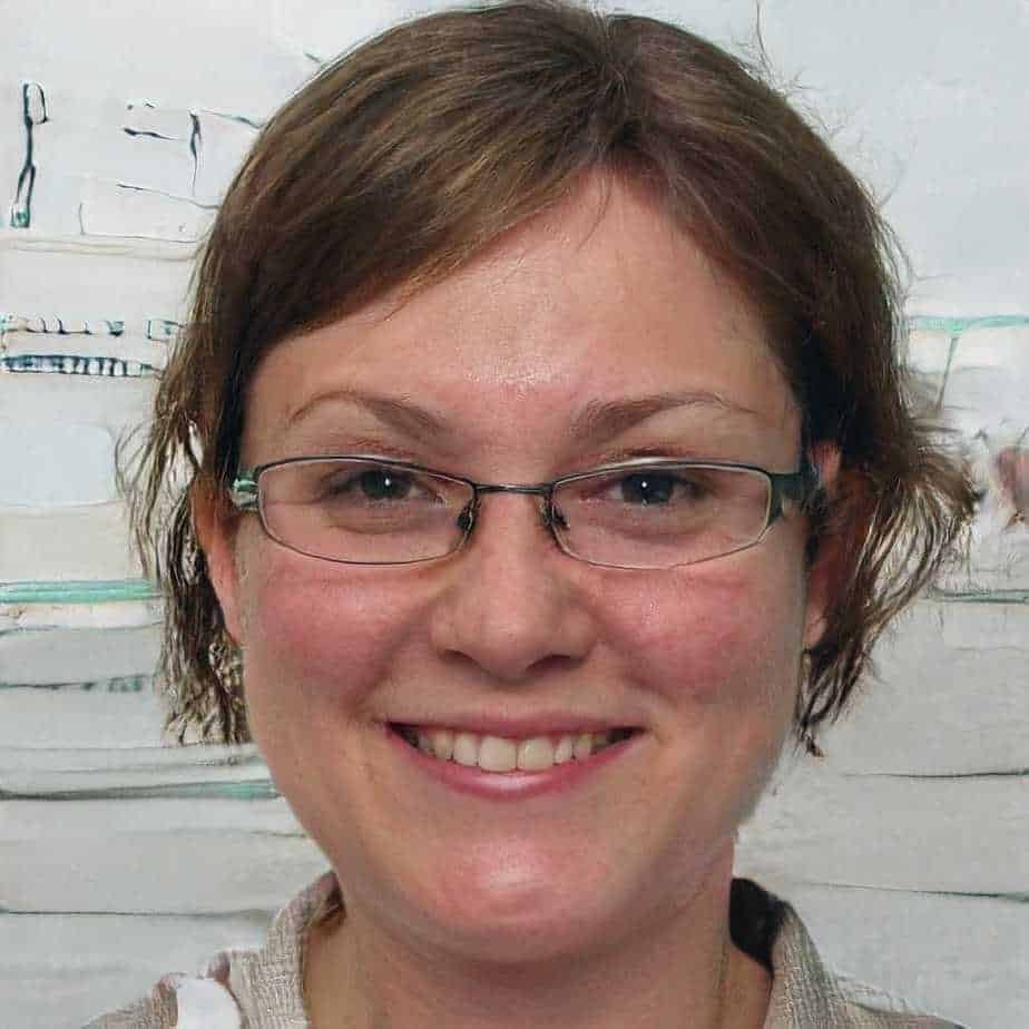 Весела M.